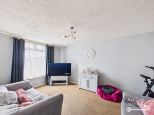 Sitting Room- click for photo gallery